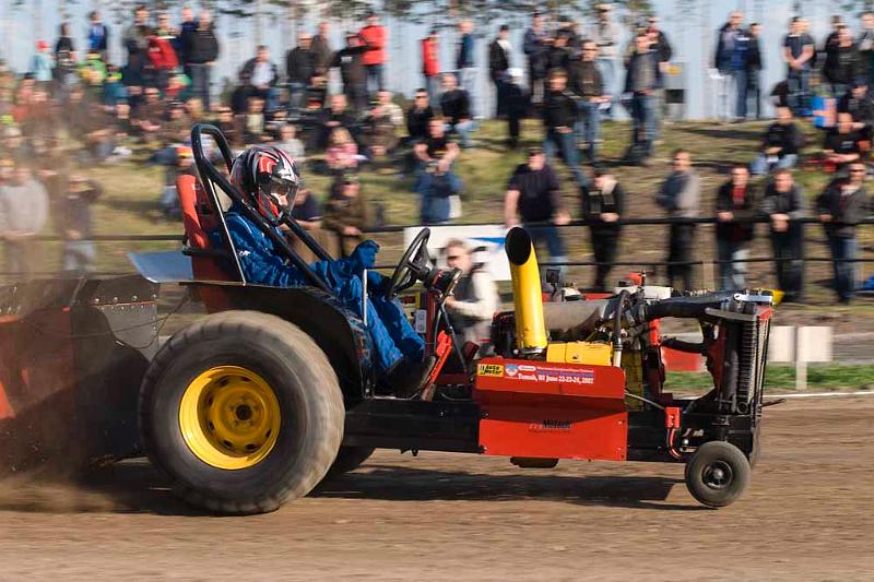 _DSC1730.jpg - Första tävlingen på Nya Motorstadion i Lidköping 2008-05-23