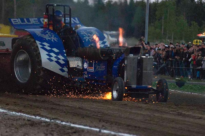 _DSC2114.jpg - Första tävlingen på Nya Motorstadion i Lidköping 2008-05-23